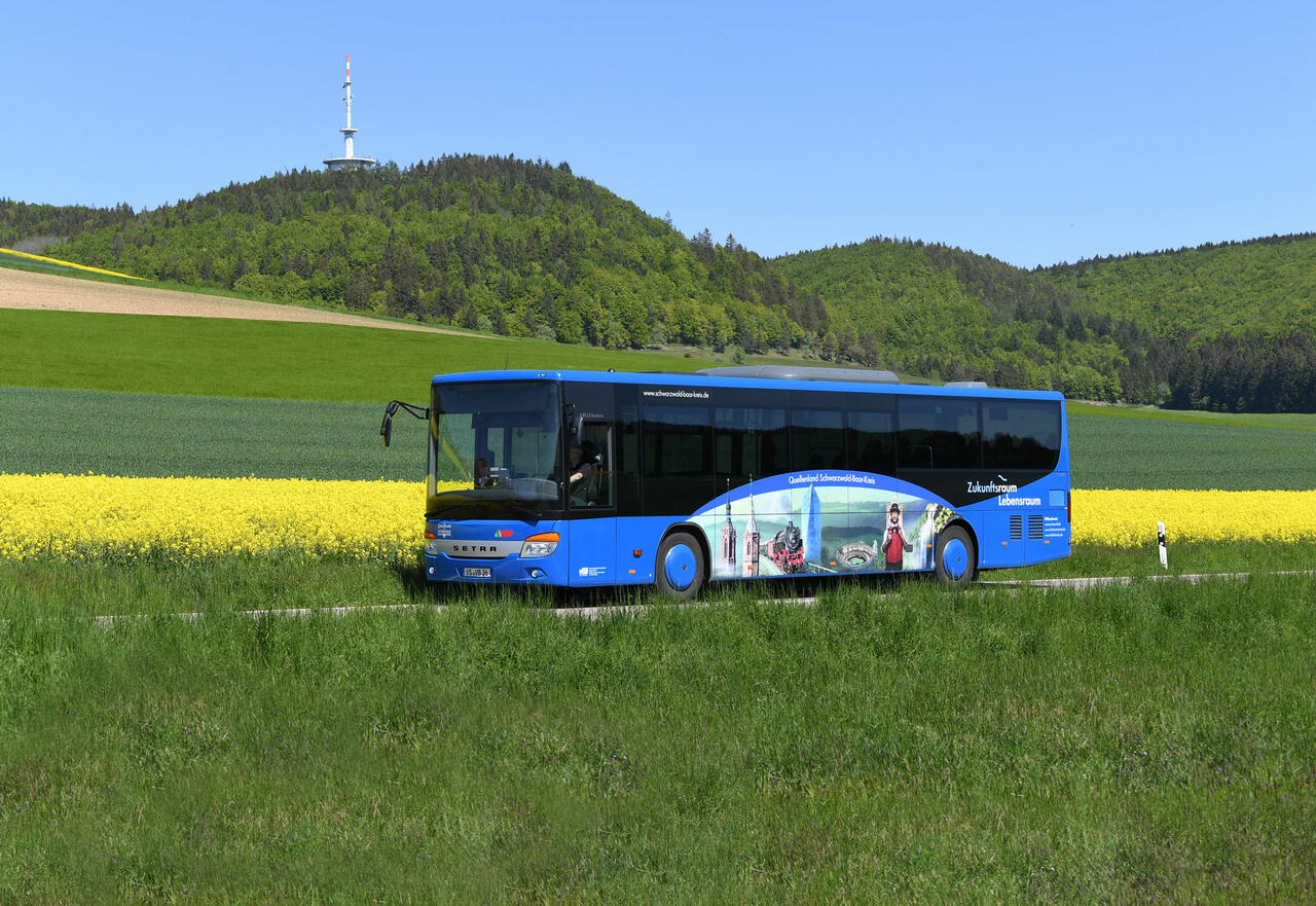 Quellenland-Bus