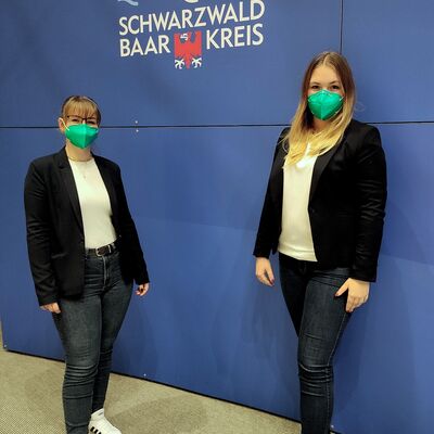 Reges Interesse an Online-Vortrag zum Betreuungsrecht -  Maria Adoniu (links) und Viola Schumpp