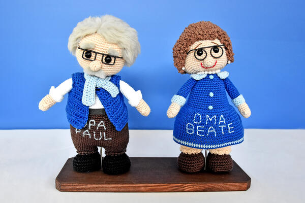 Maskottchen Opa Paul und Oma Beate 