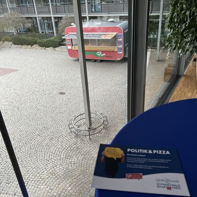 Auftakt - Erstwählerveranstaltung »Politik und Pizza"