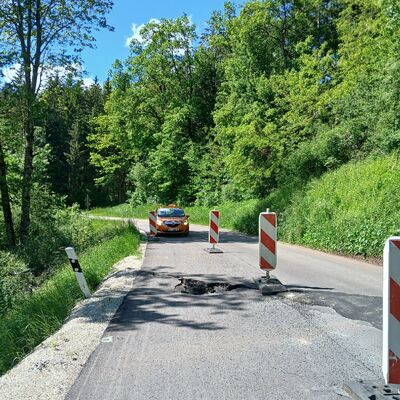 Die Kreisstrae K 6512 / K 5743 im Bereich der Wutachmhle - Aselfingen muss umfangreich saniert werden und ist bis auf weiteres gesperrt. Eine Umleitung ist ausgeschildert.