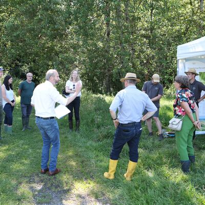 Begrung durch den Ersten Landesbeamte des Schwarzwald-Baar-Kreises, Dr. Martin Seuffert und durch den Tuttlinger Landrat Stefan Br.