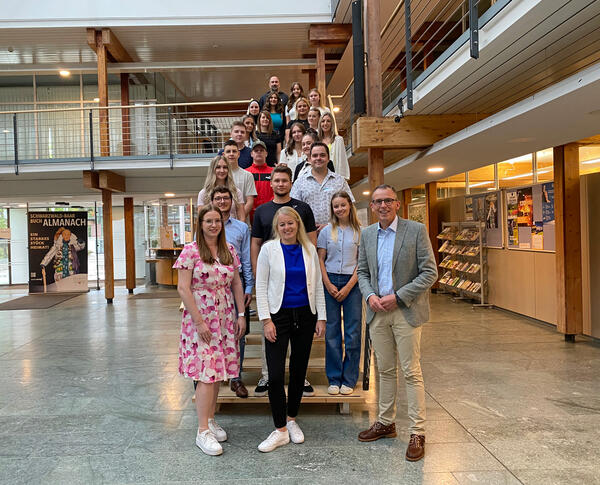 Start Azubis und Studenten 2024_Querformat