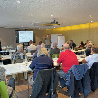 Der neue Kreistag des Schwarzwald-Baar-Kreises informierte sich bei einer Klausurtagung auf der Insel Reichenau ber die zahlreichen und vielseitigen Aufgaben des Landratsamtes.