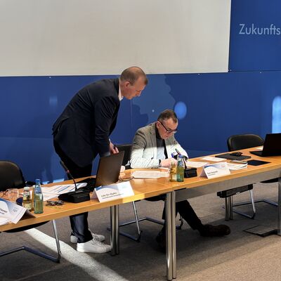 Kreiswahlausschuss Landtagswahl: Sechs Wahlvorschl�ge zugelassen