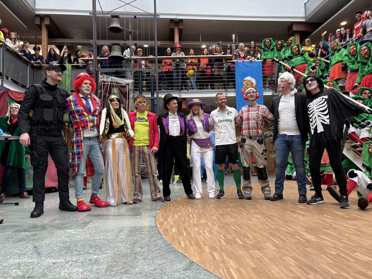 Fasnet-Stimmung im Landratsamt: Landrat sagt die Zukunft voraus