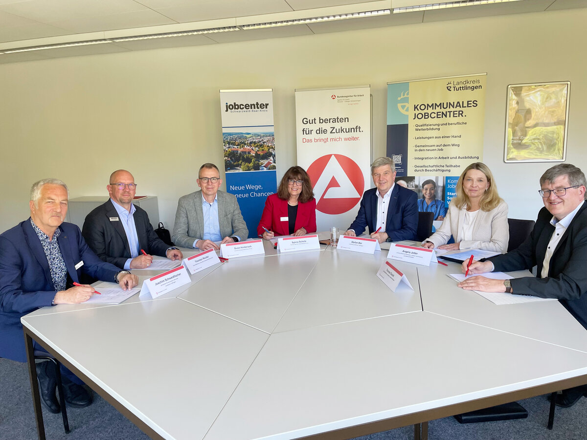 260424_Unterzeichnung Kooperationsvereinbarung Jugendberufsagentur