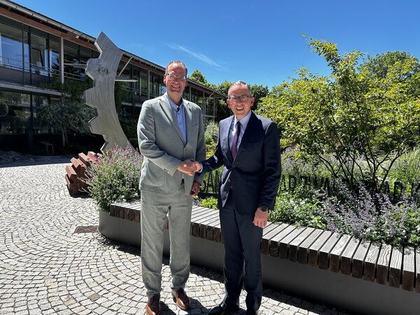 Landrat Sven Hinterseh empf&auml;ngt Landtagsabgeordneten Andreas Braun zum Antrittsbesuch im Landratsamt